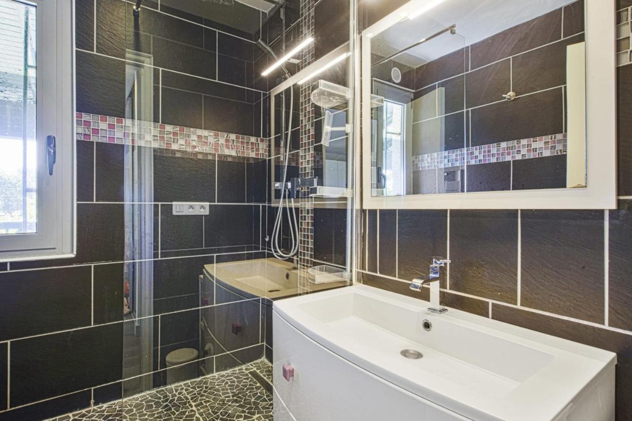 Appartement Barbeau - Welkeys Biarritz Buitenkant foto